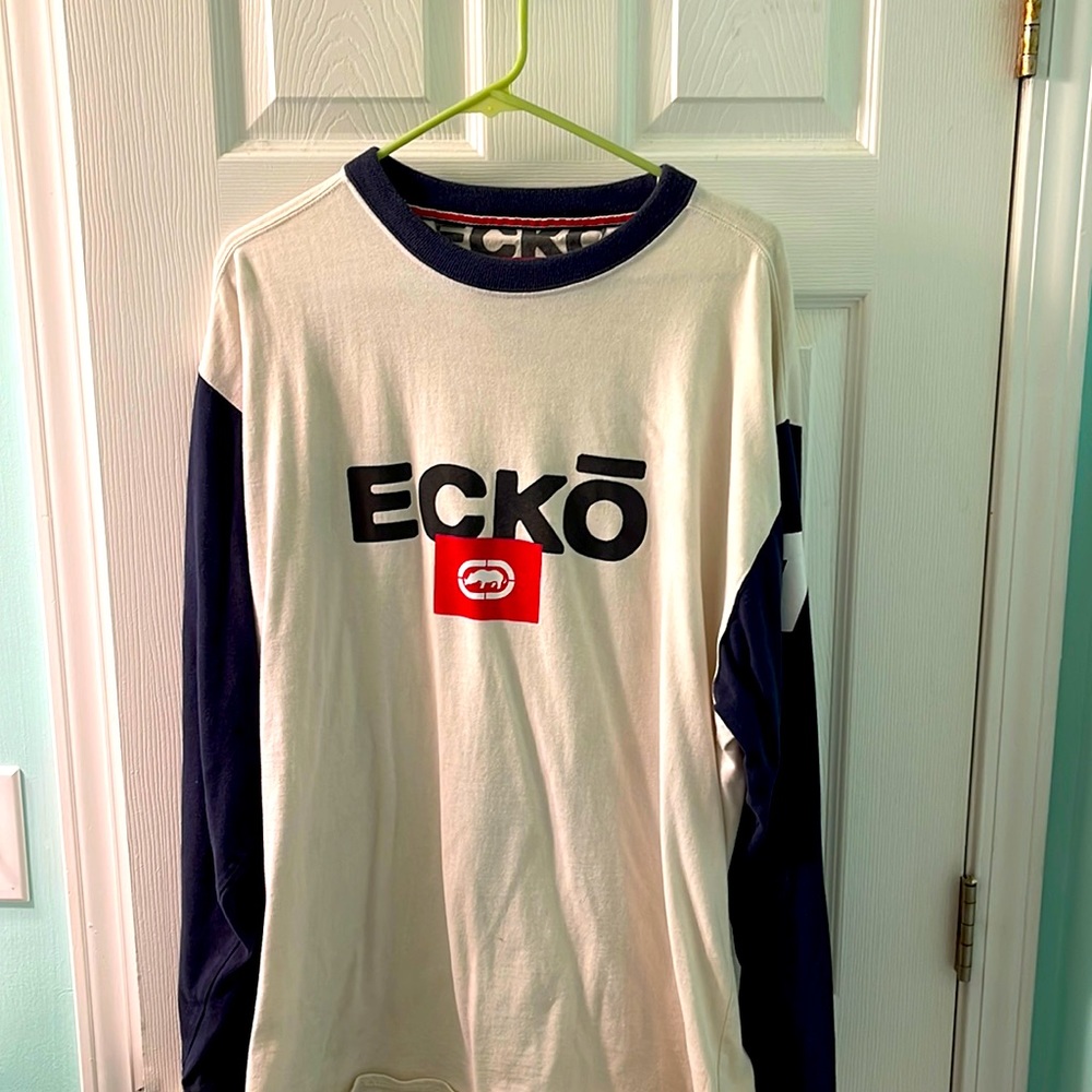 ECKO UNLIMITED LONG-SLEEVE VINTAGE TEE